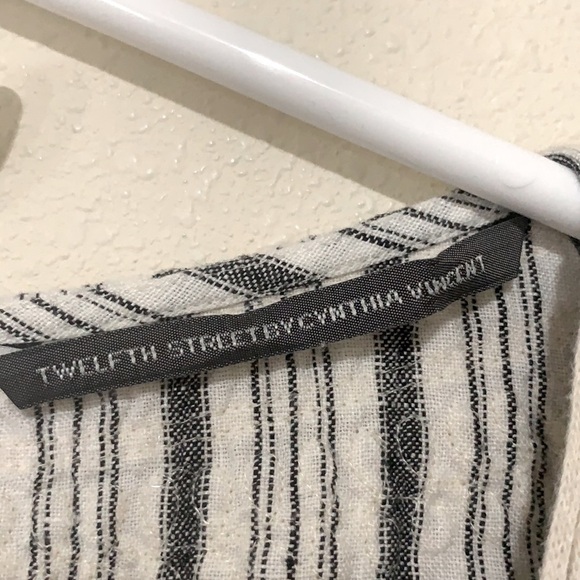 Twelfth Street Cynthia Vincent Linen Romper Stripe - Picture 8 of 9